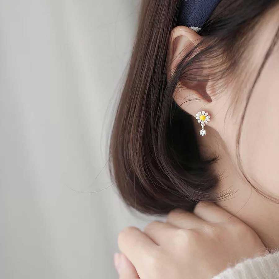có loại ko xỏ)- 6 mẫu khuyên tai kẹp vành thả rơi fashion cool ngầu |  Shopee Việt Nam